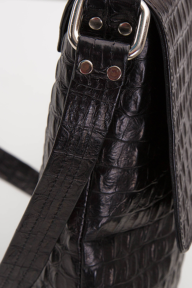 Croc-effect leather shoulder bag Laura Olaru image 3
