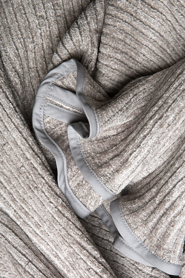 Ruffle-trimmed velvet sweater Constantine Renakossy image 4