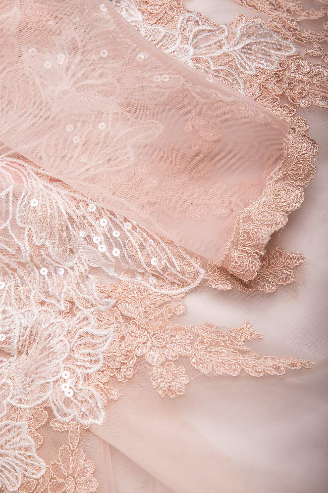 Embellished lace tulle midi dress Bien Savvy image 4
