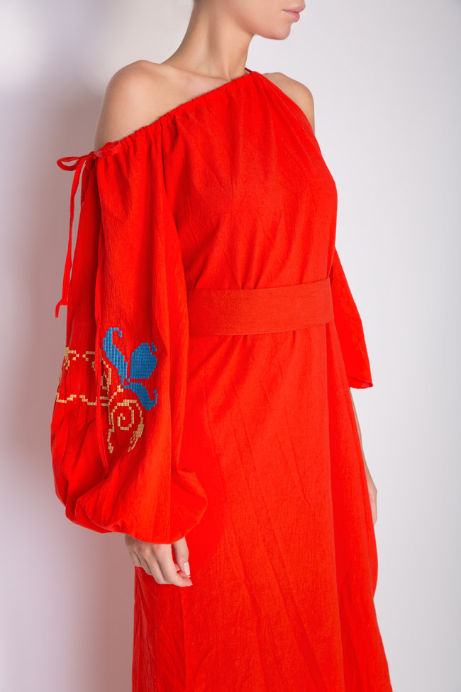 Robe brodée en coton avec les épaules dénudées Maressia image 3