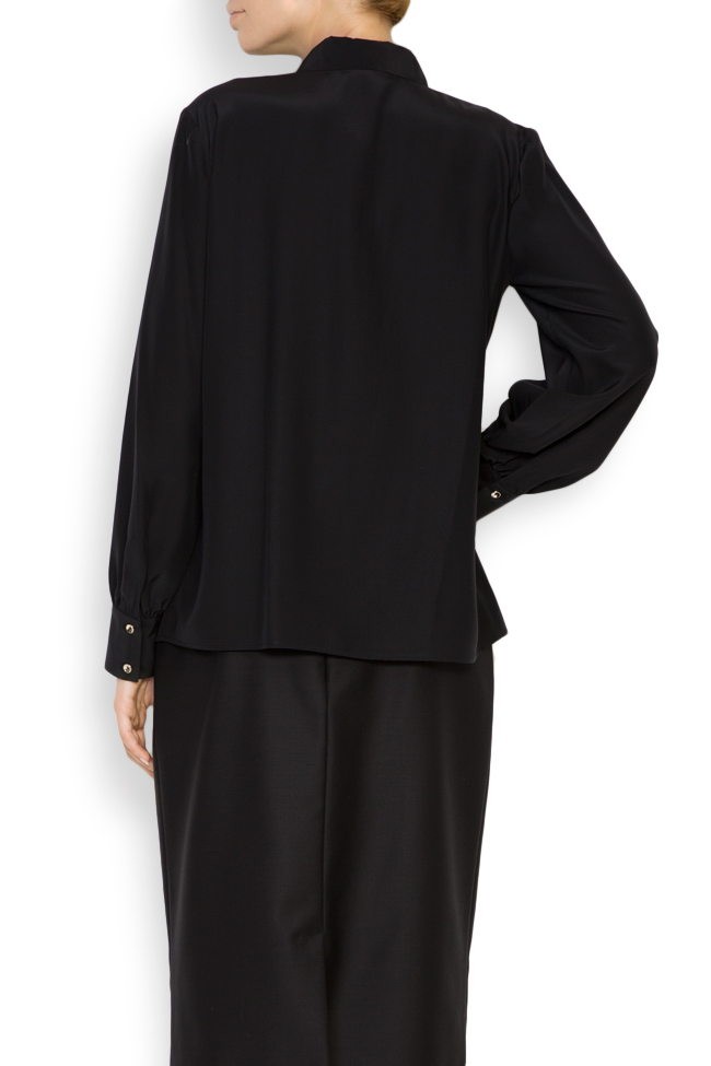بلوزة من الحرير مع حجاب اكوب  ا بورتي image 2