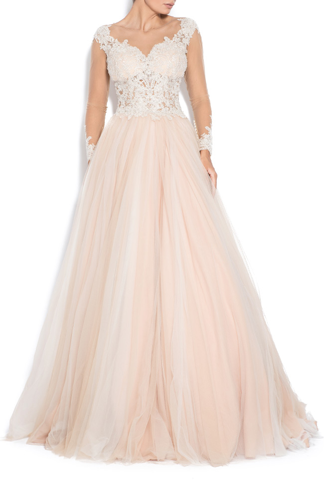 Kiss embroidered silk tulle gown Bien Savvy image 0