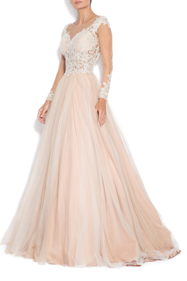 Kiss embroidered silk tulle gown Bien Savvy image 1