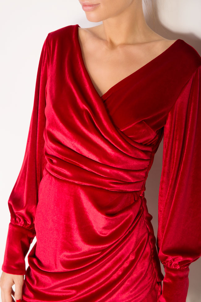 Rogue Saphir Red wrap-effect asymmetric velvet mini dress Alina Cernatescu image 3