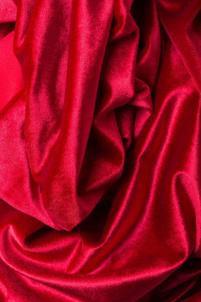 Rogue Saphir Red wrap-effect asymmetric velvet mini dress Alina Cernatescu image 4