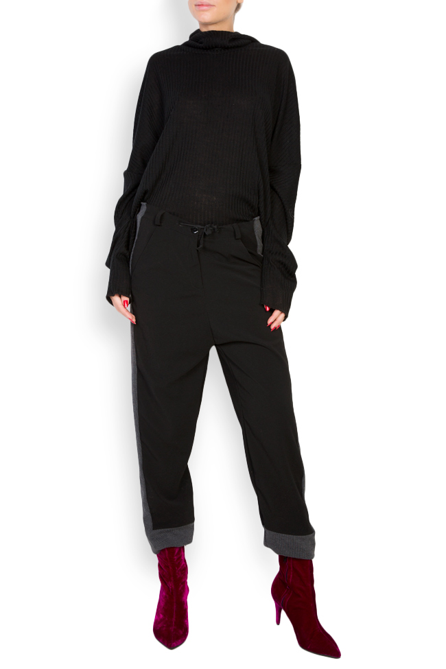 Pantalon en crêpe avec liseré et poches Chill Black Studio Cabal image 0