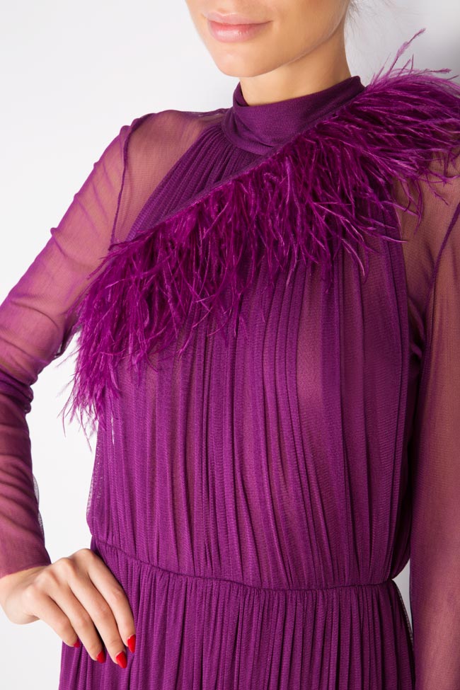 La robe en tulle de soie avec col détachable en plumes Aureliana image 3