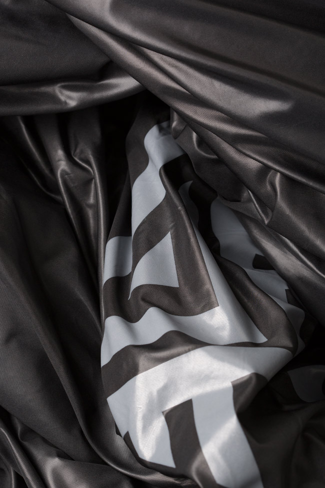 Manteau en nylon rembourré Black Poncho Studio Cabal image 4