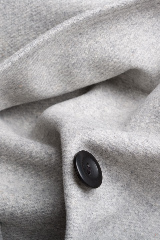 Button embellished wool coat Undress image 4