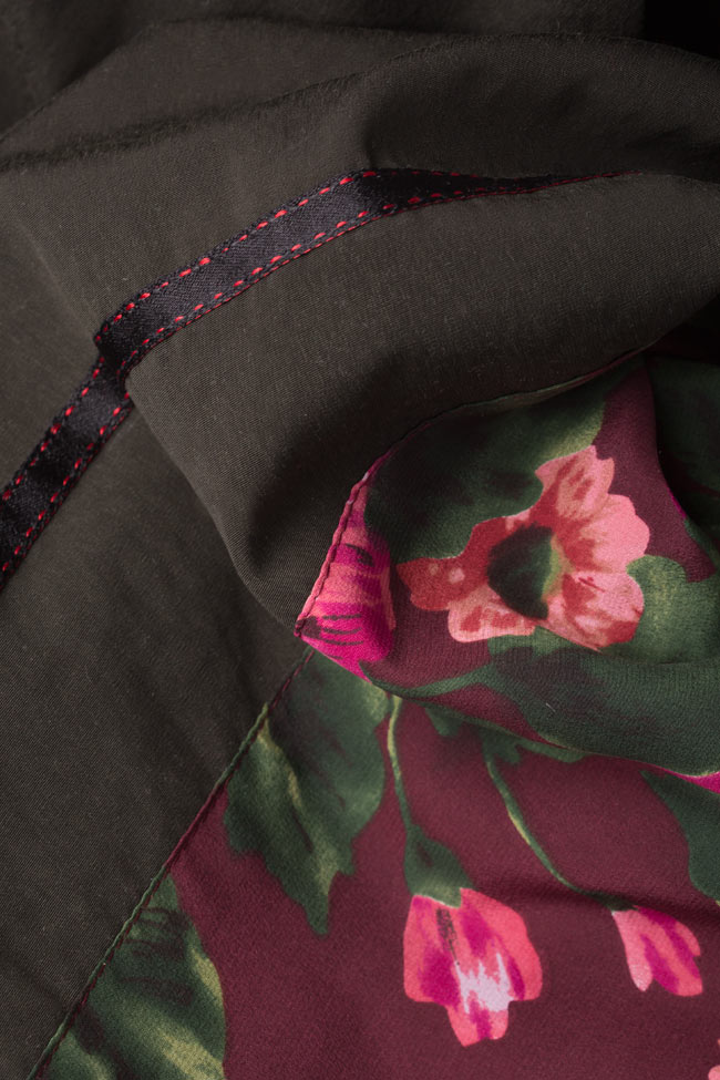 Robe croisée en mélange de soie à imprimé floral Oana Manolescu image 4