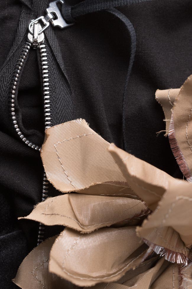 Robe en velours avec applications de Jacquard avec sequins Marius Musat image 4