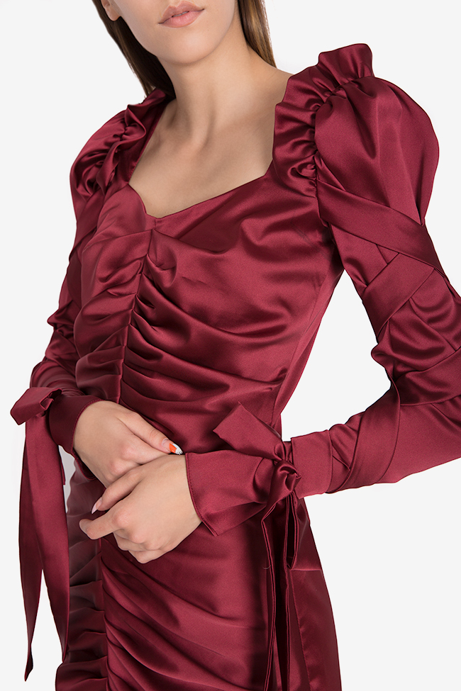 Robe en soie satinée avec écharpes décoratives Amélie Arllabel Golden Brand image 3