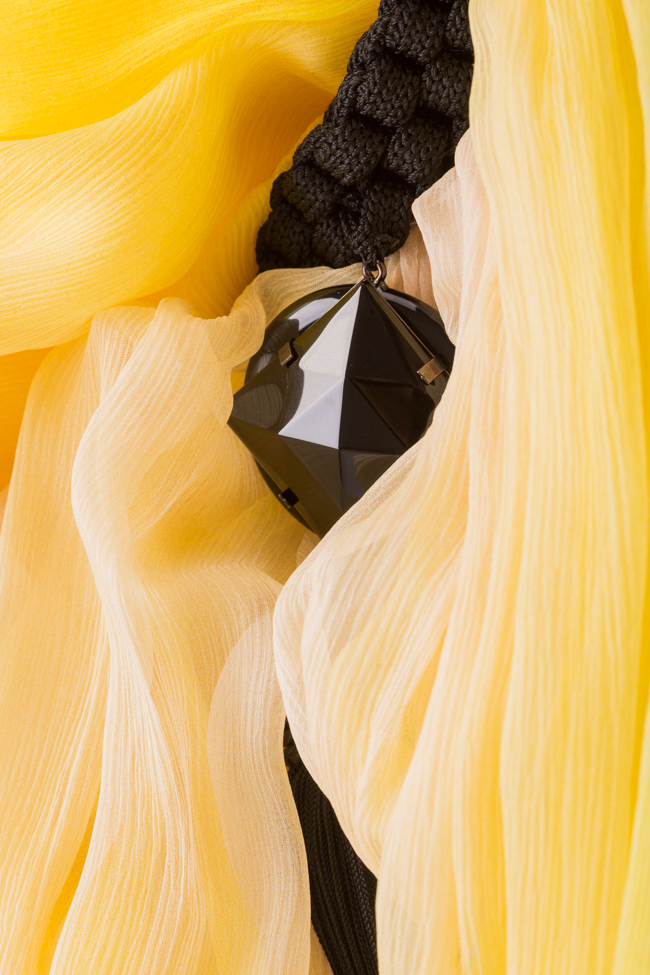 Robe en soie naturelle avec des houppes Lina Elena Perseil image 4