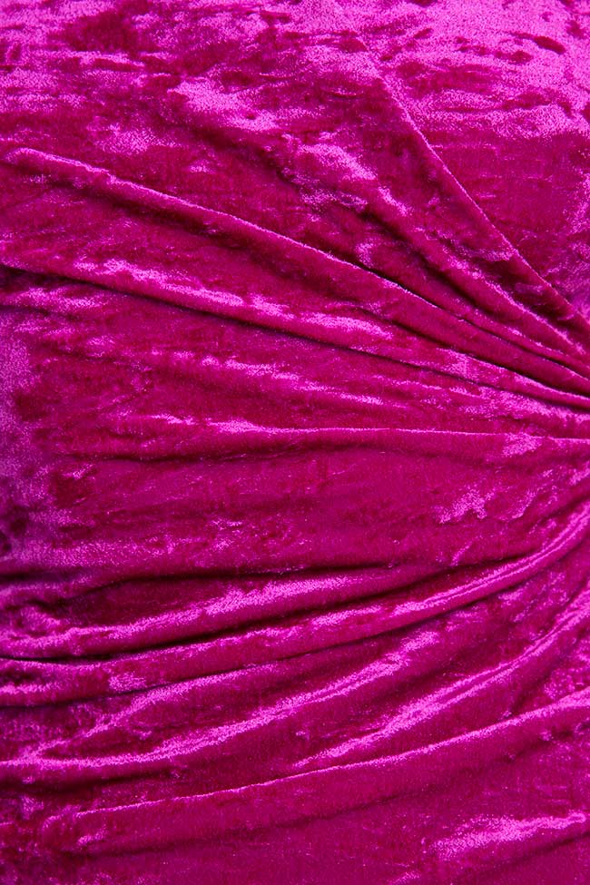 Rochie din catifea roz cu fronseuri Maje imagine 2