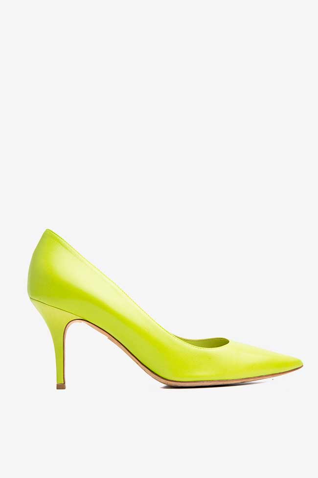 Pantofi stiletto verde neon Christian Dior imagine 0