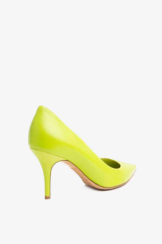Pantofi stiletto verde neon Christian Dior imagine 1