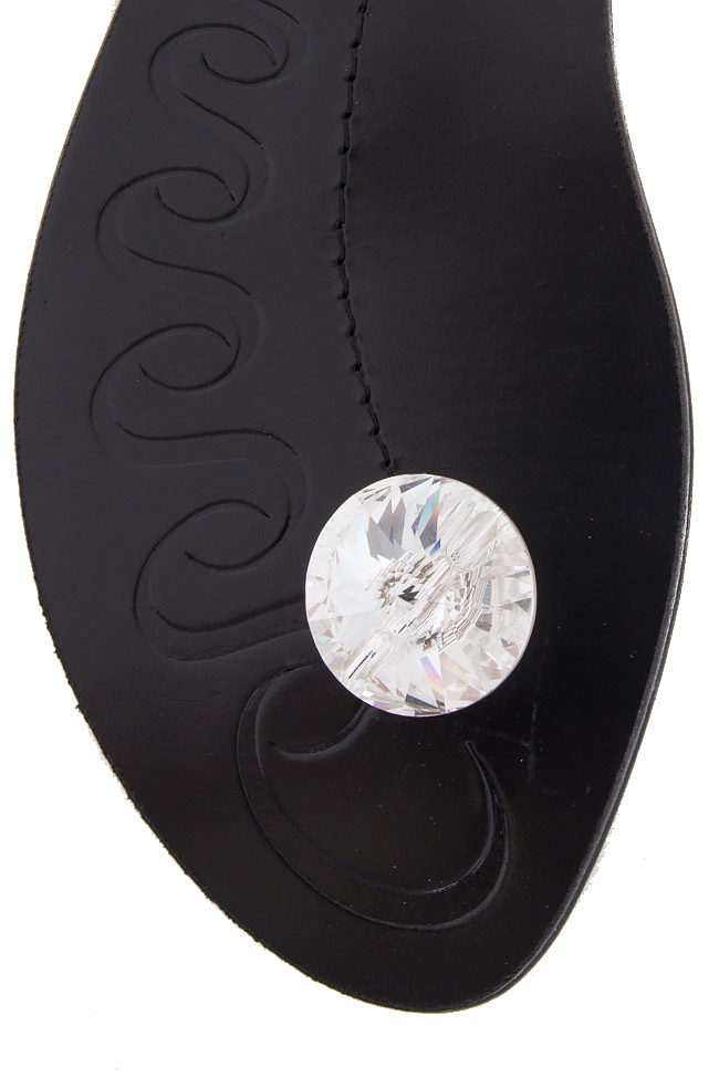 Sandale din piele argintie cu cristal MIHAI ALBU SECOND HAND imagine 3